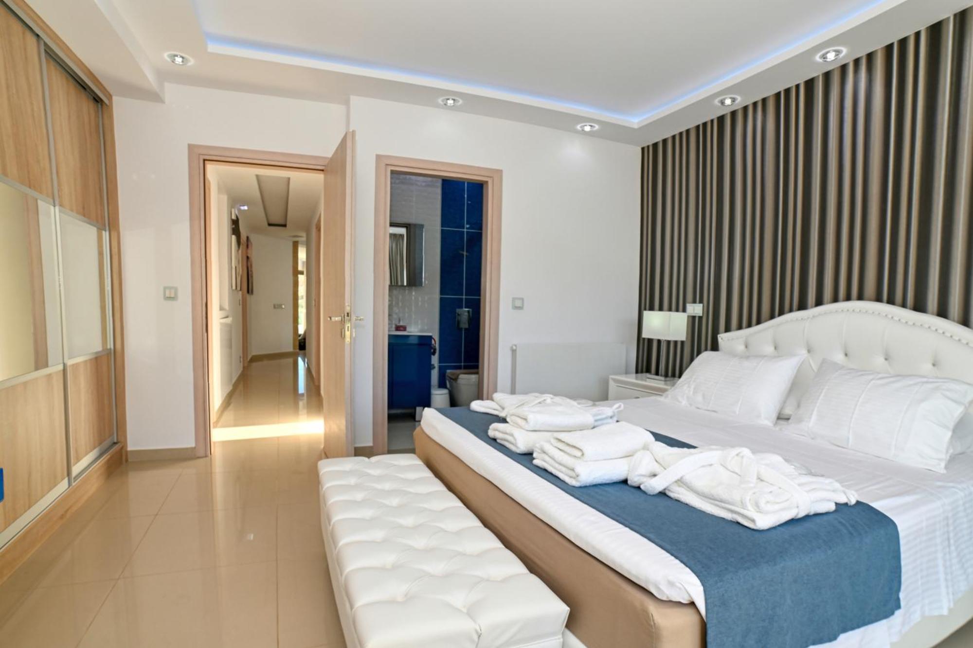 Larimar Luxury Sea View Villa Kíssamos Exterior foto