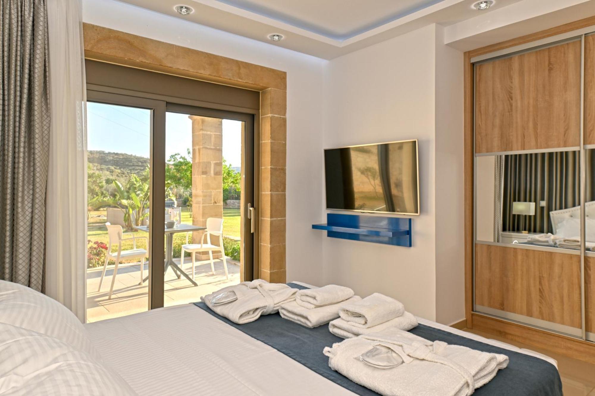 Larimar Luxury Sea View Villa Kíssamos Exterior foto
